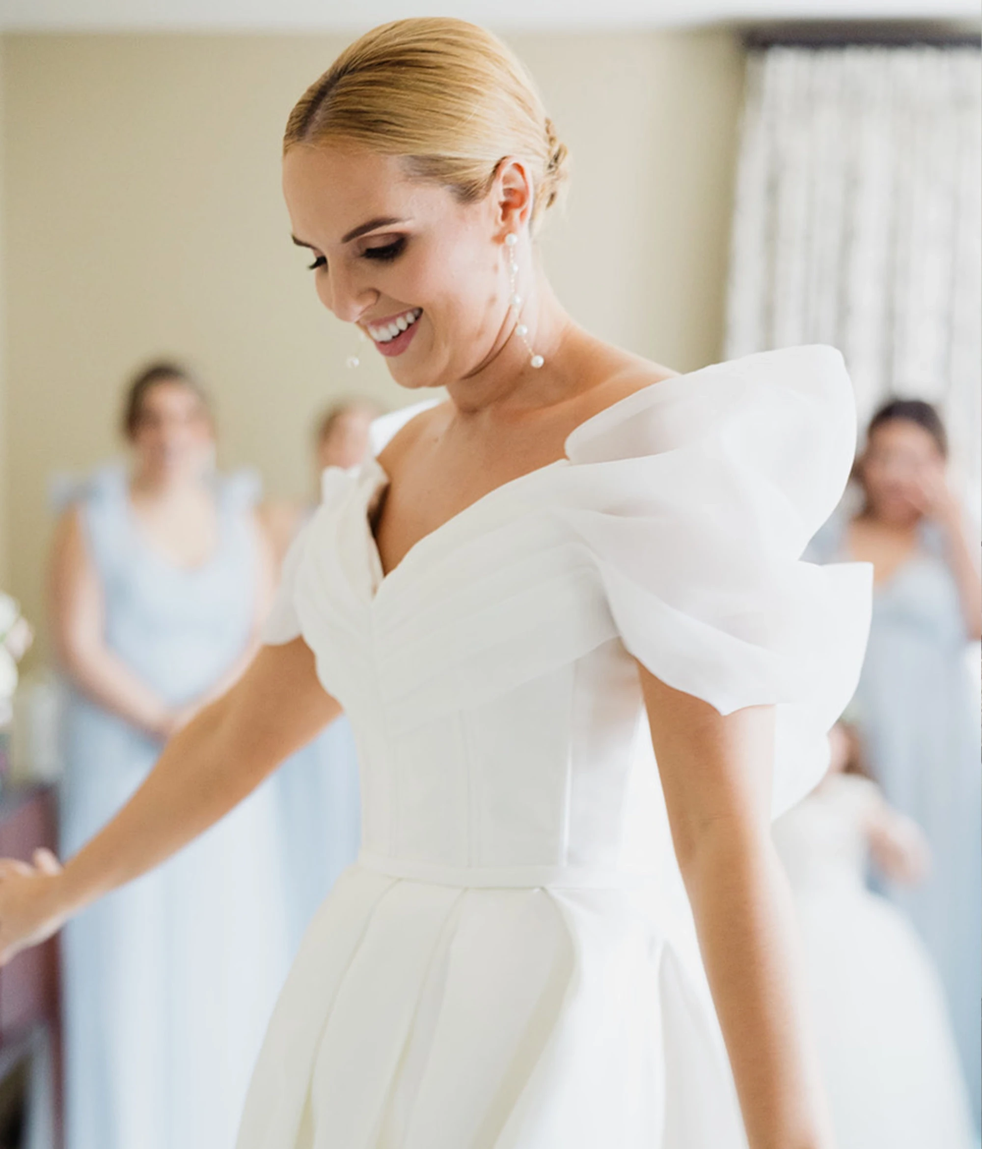 Photo of Linen Jolie Real Bride